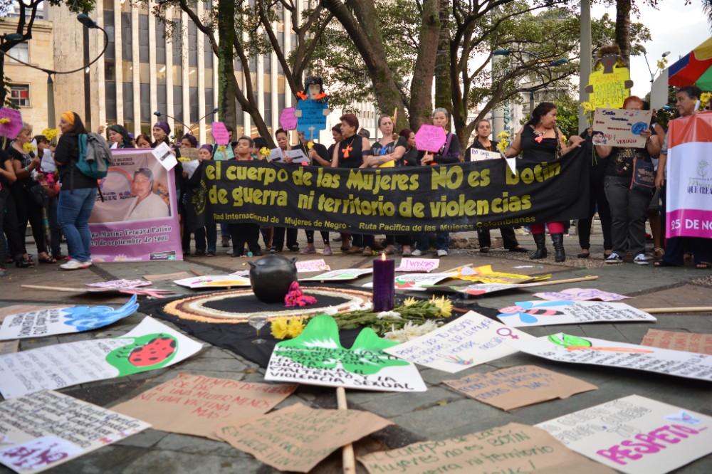 Noviembre 2015: ¿Qué hay de nuevo con las Mujeres?